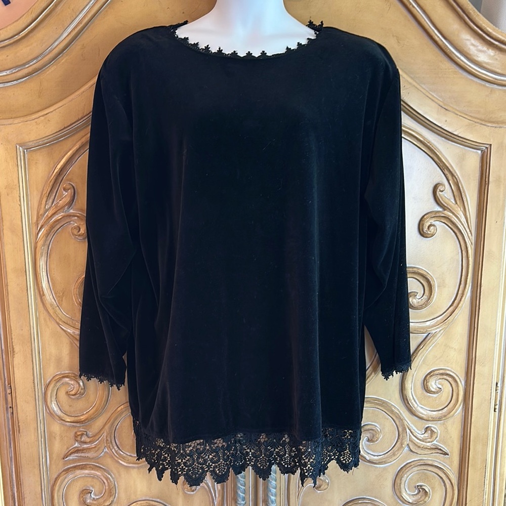 August Max Black Velvet Blouse with Lace Embellished Neckline